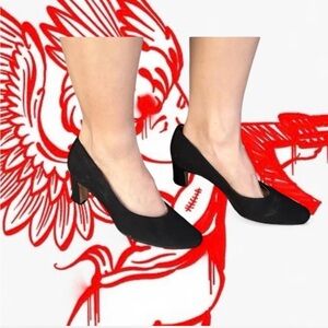 Vintage almond toe block kitten heel pumps sz 7.5